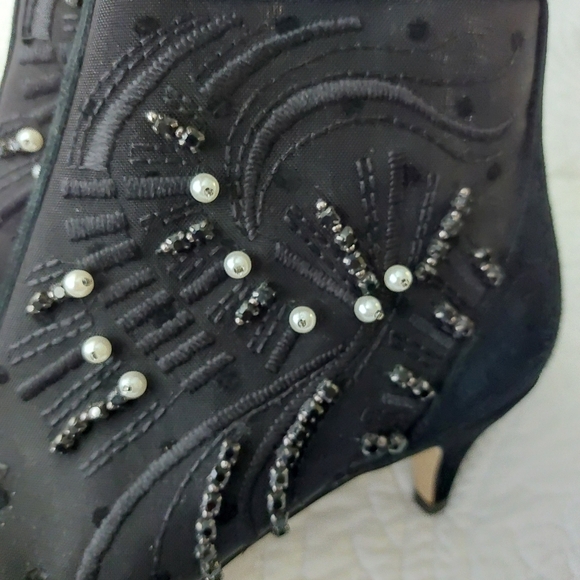 SAM EDELMAN "KAMI" BEADED KITTEN HEEL BOOTIES - Picture 5 of 12